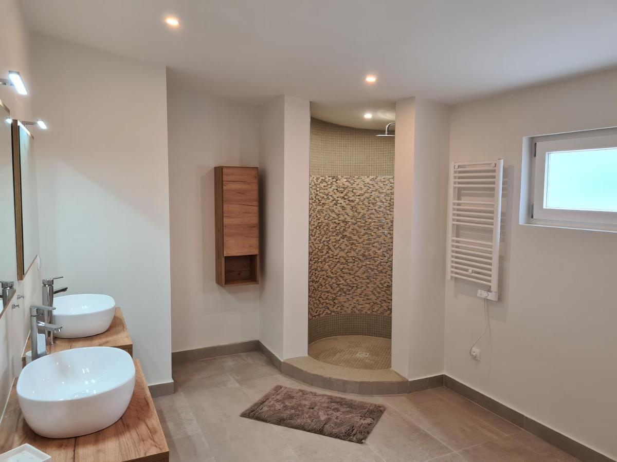 Quinta Omorka Suites ラゴス エクステリア 写真