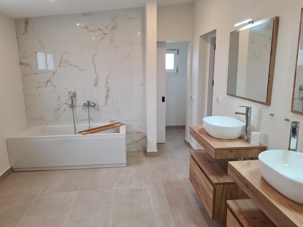 Quinta Omorka Suites ラゴス エクステリア 写真